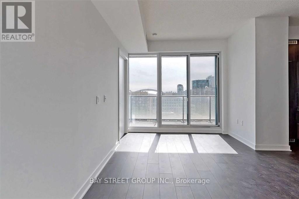 2711 - 125 Blue Jays Way, Toronto, Ontario  M5V 1J6 - Photo 7 - C12664898