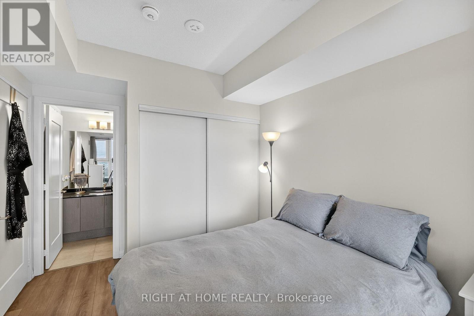 215 - 8960 Jane Street, Vaughan, Ontario  L4K 0N9 - Photo 7 - N12664852