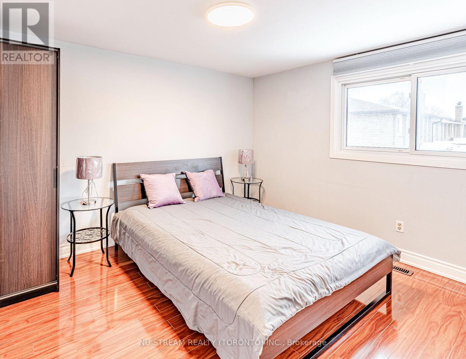 40 Bedale Crescent, Markham, Ontario  L3R 3N7 - Photo 20 - N12664896