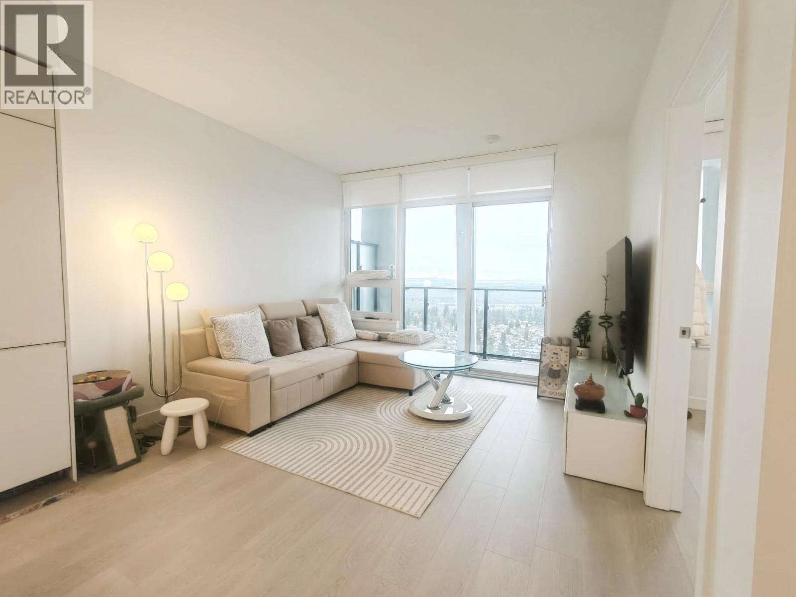 2906 6537 Telford Avenue, Burnaby, British Columbia  V5H 0K9 - Photo 1 - R3075966