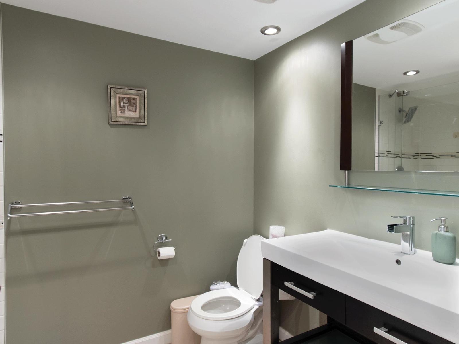 303 14881 103a Avenue, Surrey, British Columbia V3R 0M5 - Photo 10 - R3075575