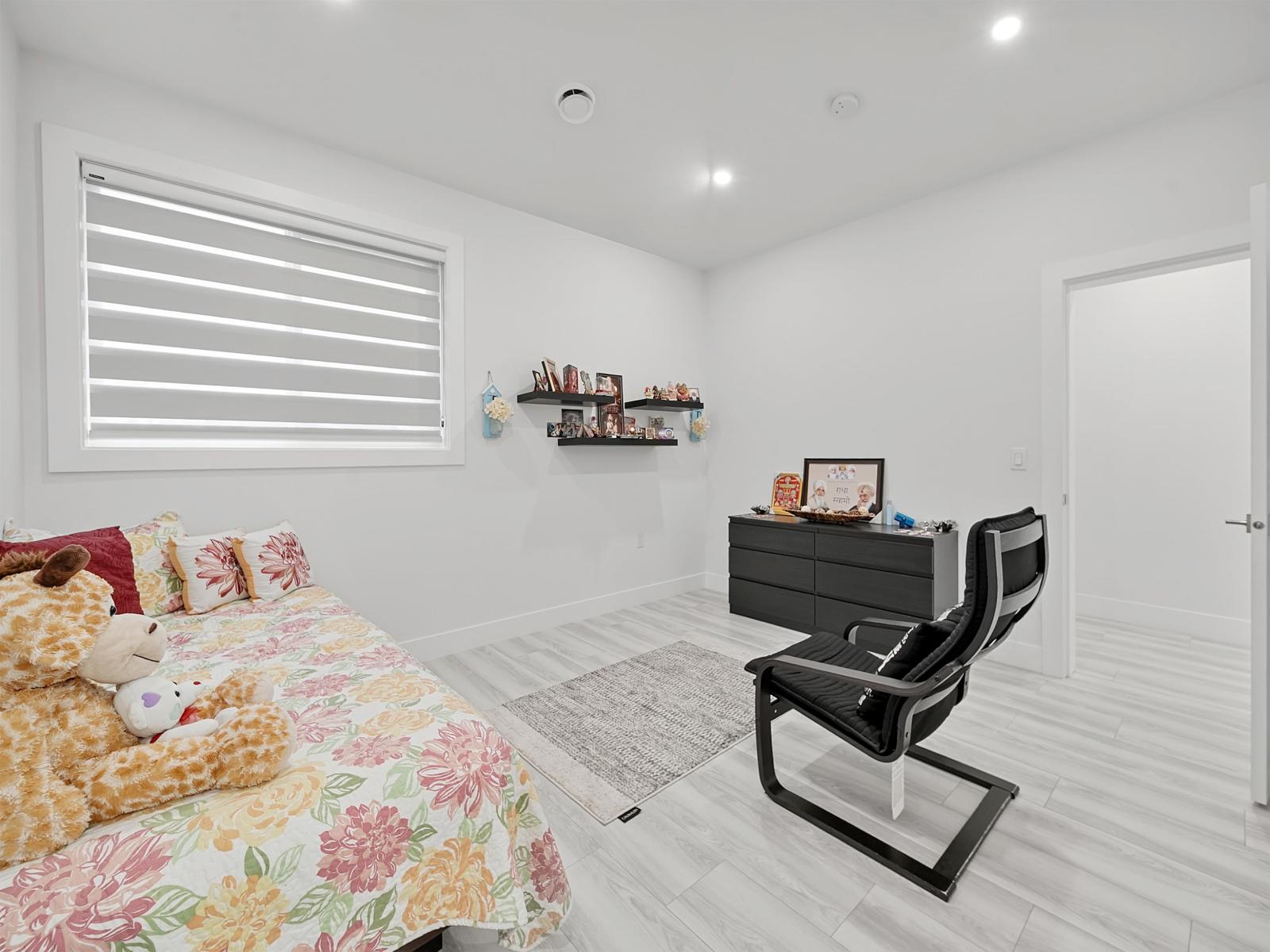 16158 96b Avenue, Surrey, British Columbia  V4N 5X2 - Photo 29 - R3076087