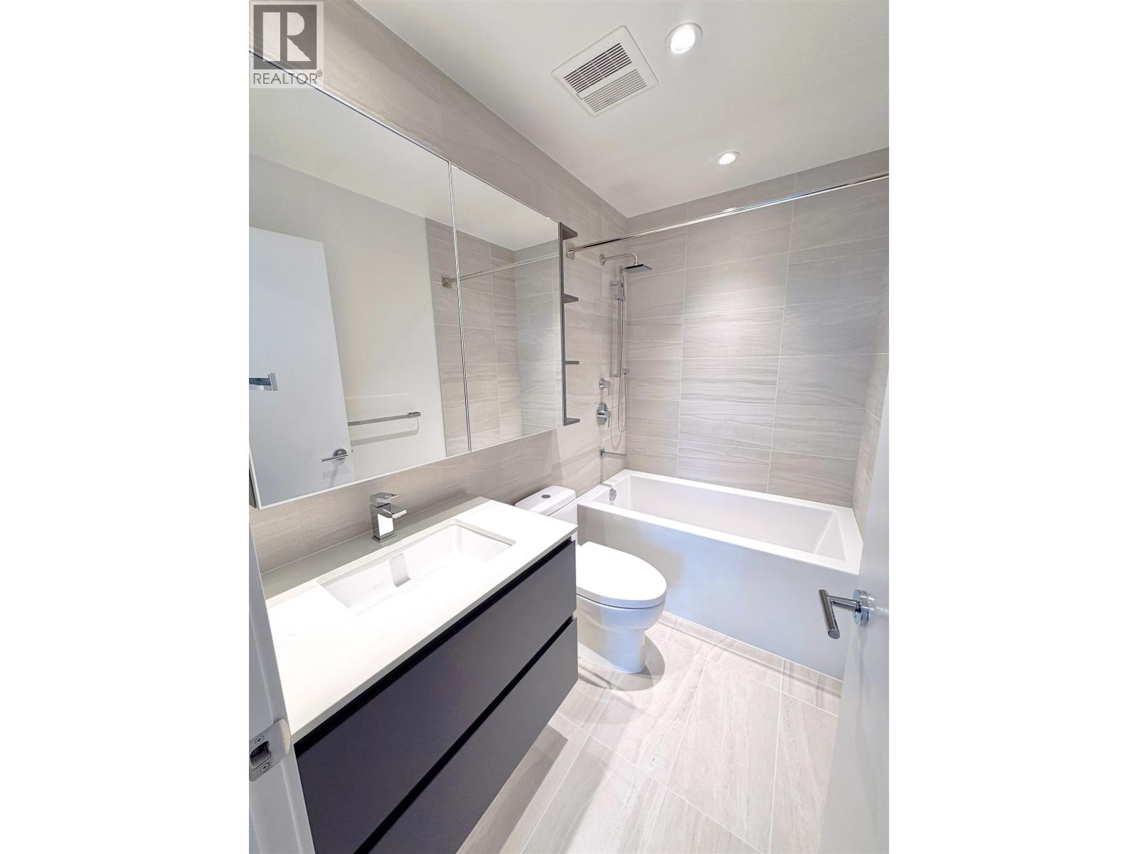 701 6200 Minoru Boulevard, Richmond, British Columbia  V6Y 0M9 - Photo 9 - R3075351