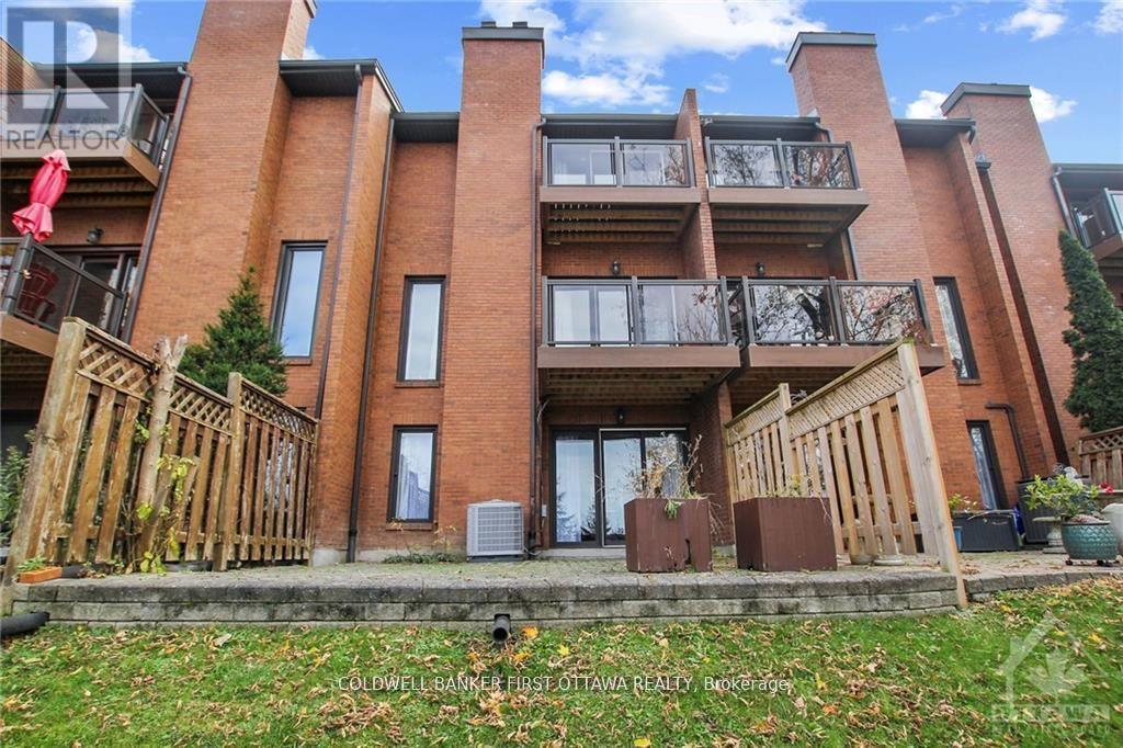 28 - 635 Richmond Road, Ottawa, Ontario  K2A 0G6 - Photo 2 - X12664906