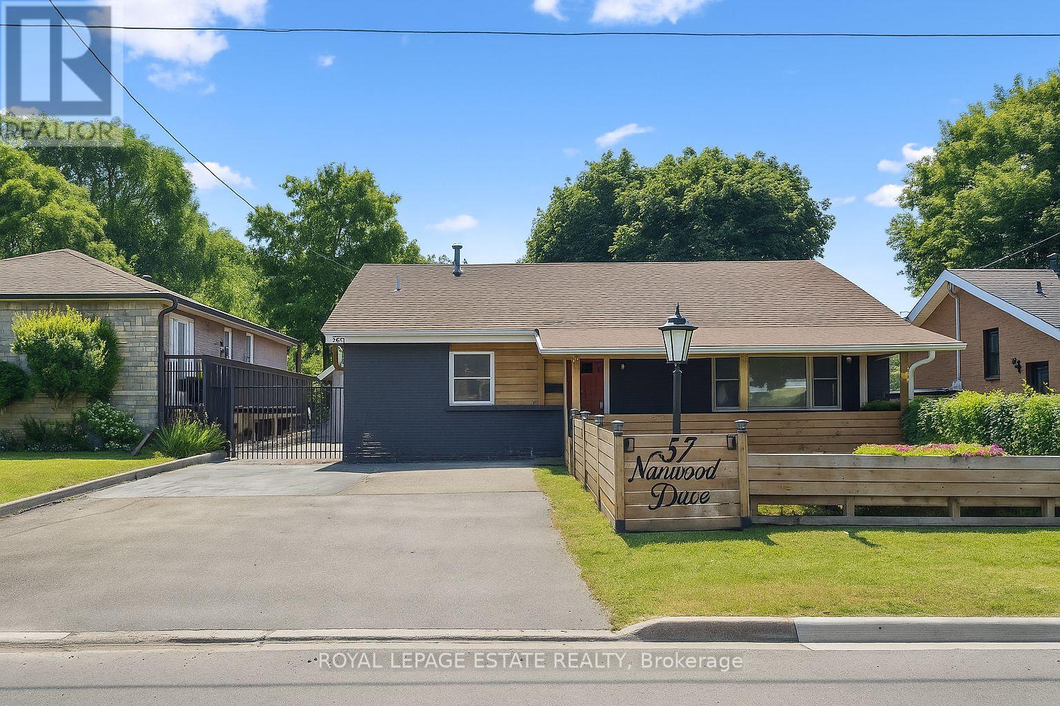 57 Nanwood Drive, Brampton, Ontario  L6W 1M1 - Photo 2 - W12664904