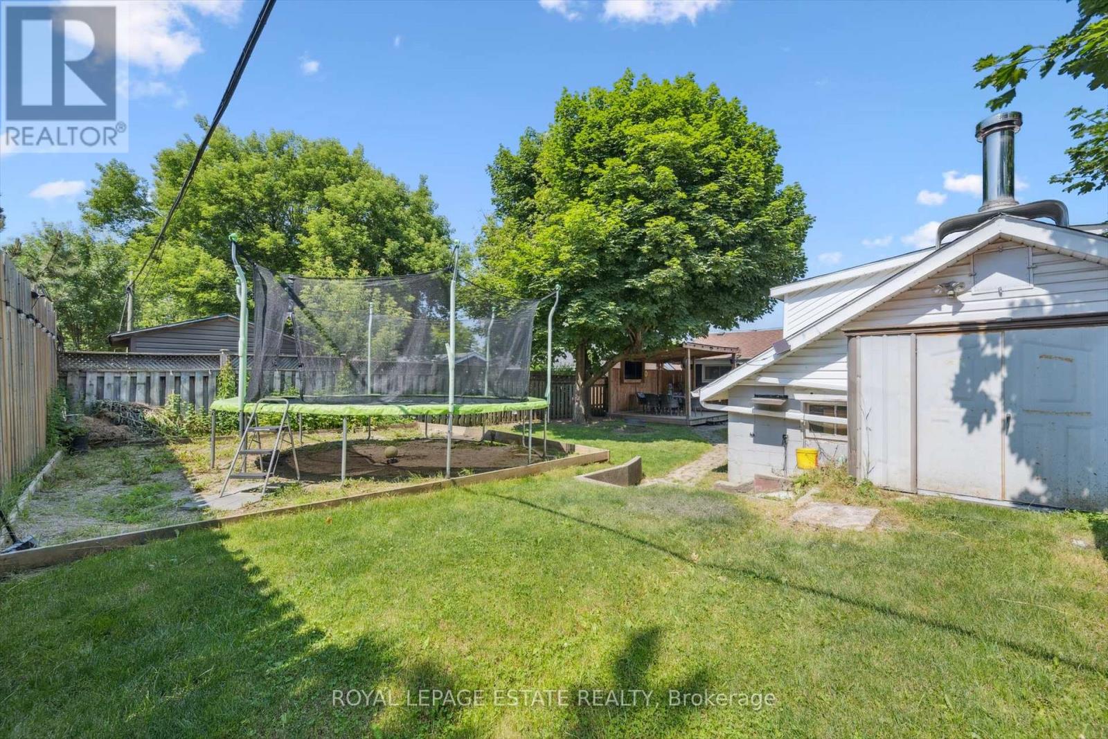 57 Nanwood Drive, Brampton, Ontario  L6W 1M1 - Photo 28 - W12664904