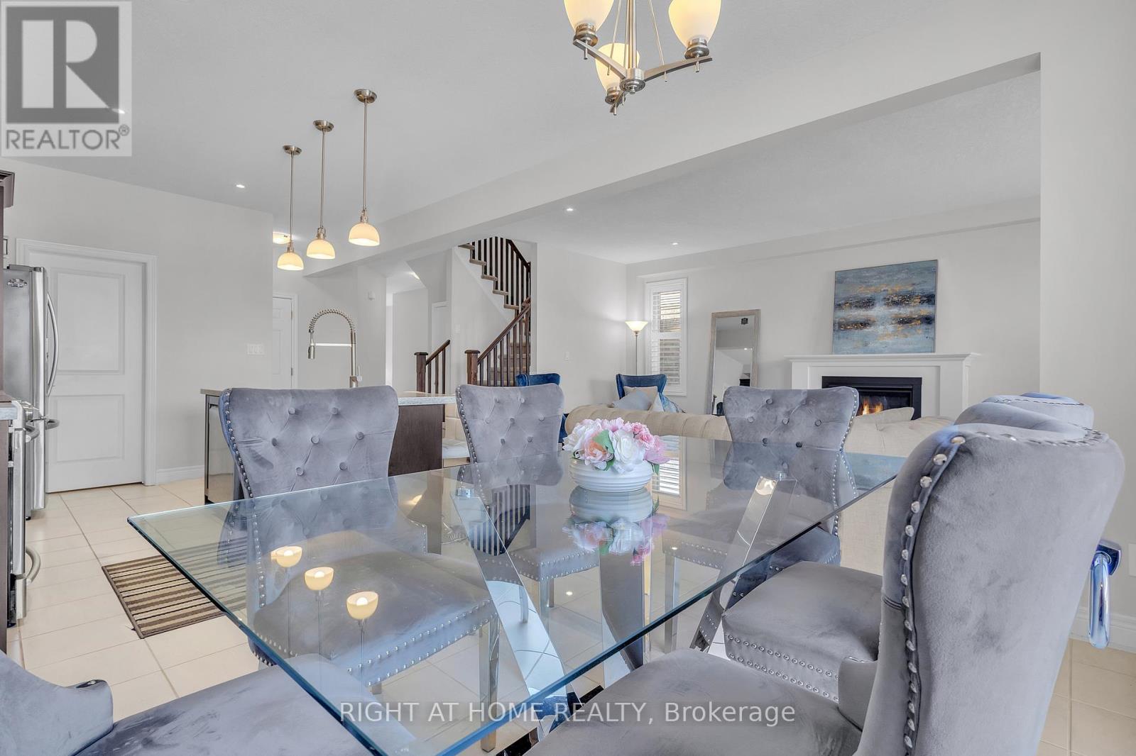 321 Carriage Way, Waterloo, Ontario  N2K 0C2 - Photo 20 - X12664900