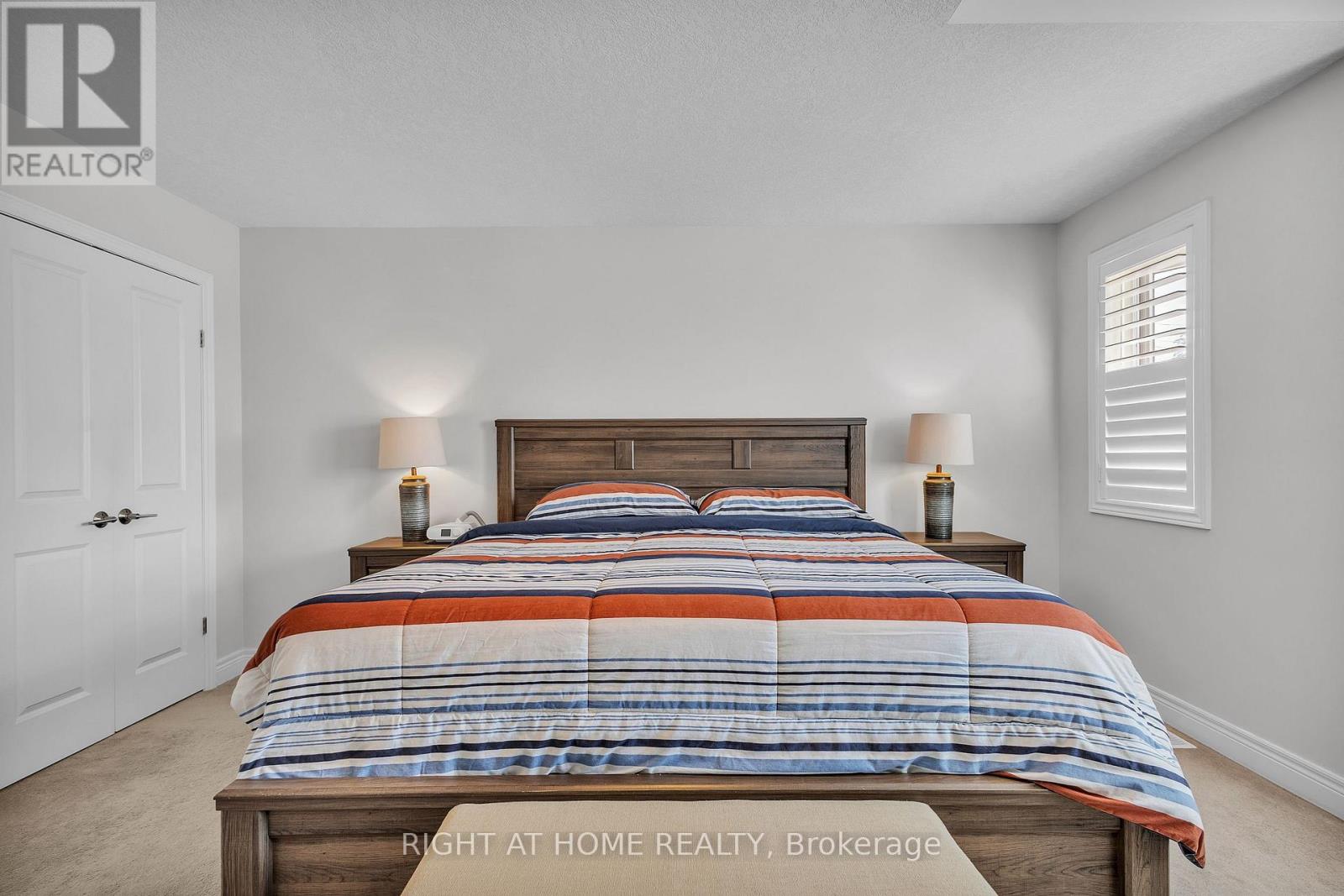 321 Carriage Way, Waterloo, Ontario  N2K 0C2 - Photo 31 - X12664900