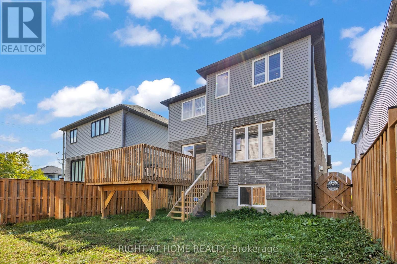 321 Carriage Way, Waterloo, Ontario  N2K 0C2 - Photo 46 - X12664900