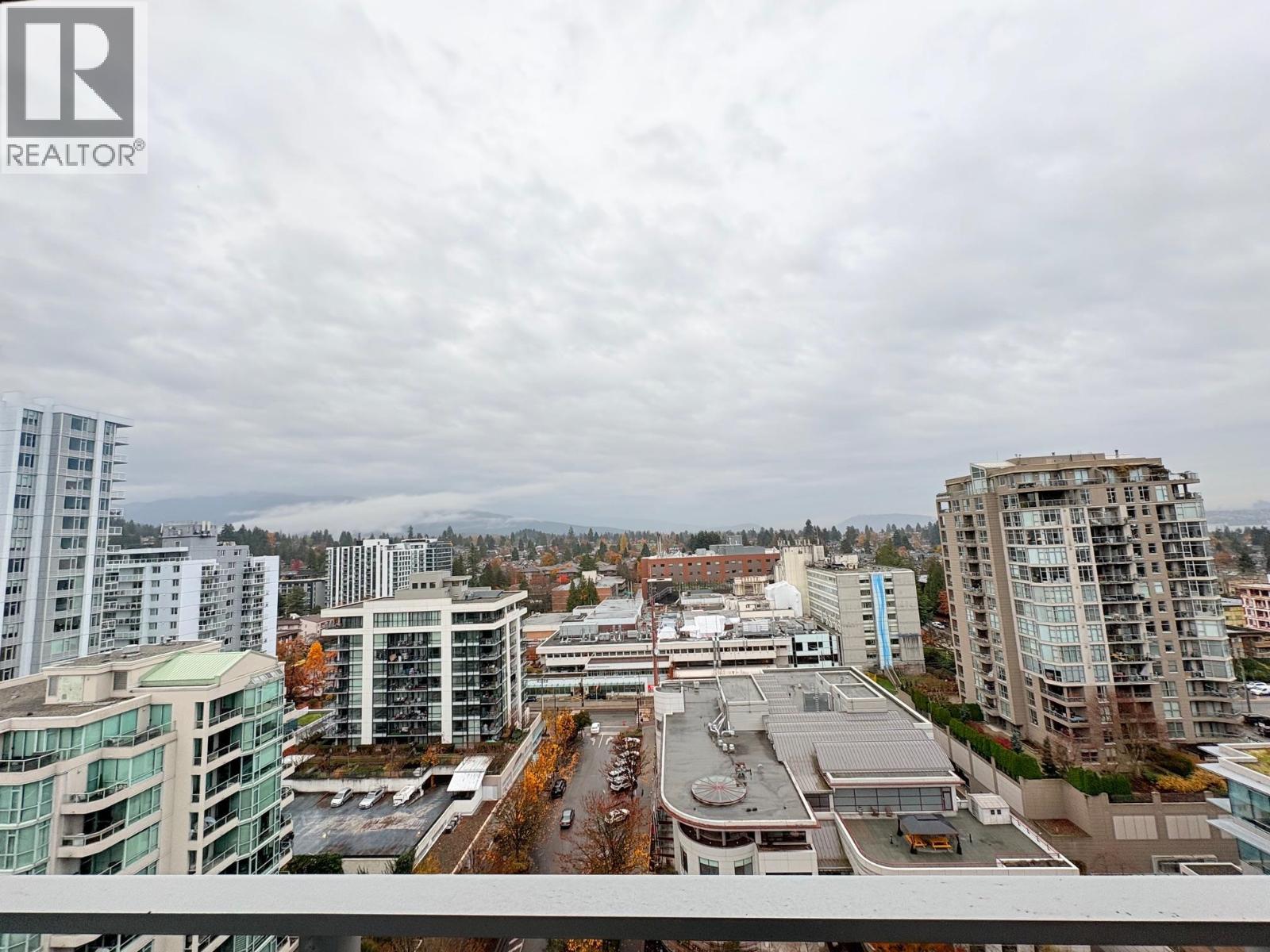 1609 125 E 14th Street, North Vancouver, British Columbia  V7L 0E6 - Photo 2 - R3076215