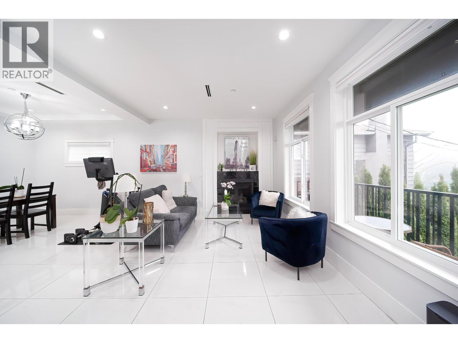 1470 Pitt River Road, Port Coquitlam, British Columbia V3C 1N7 - Photo 11 - R3076233