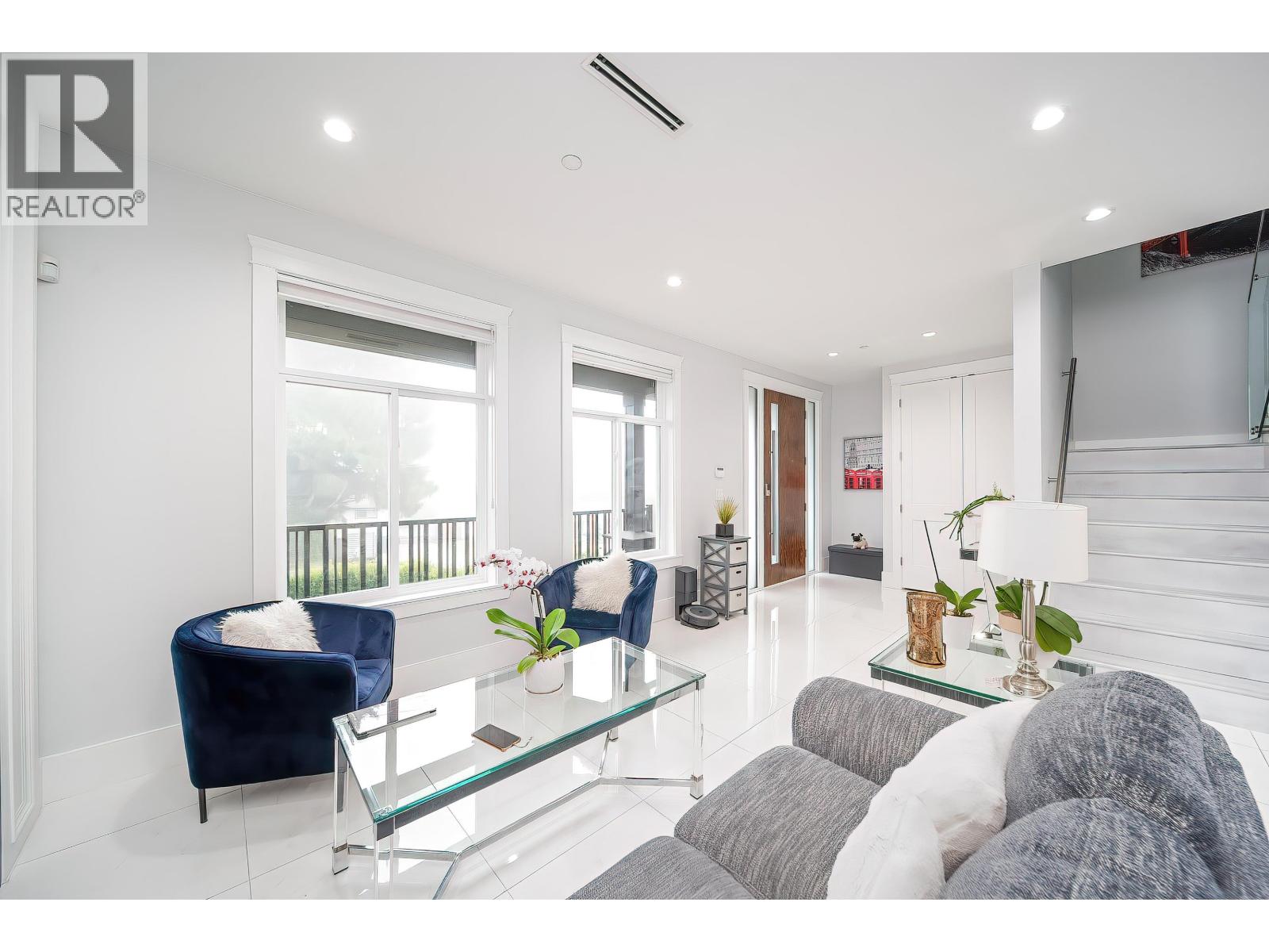 1470 Pitt River Road, Port Coquitlam, British Columbia V3C 1N7 - Photo 13 - R3076233