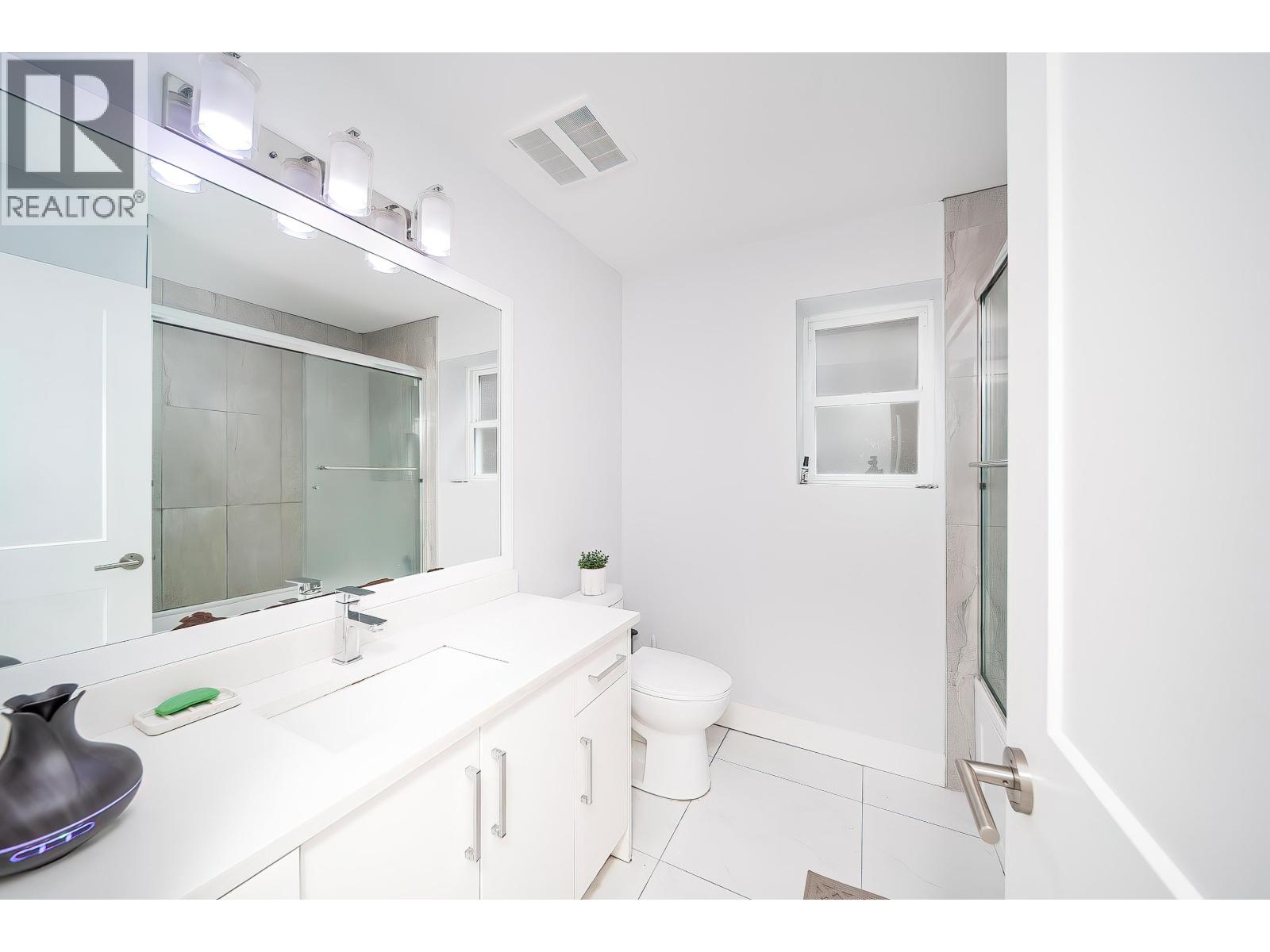 1470 Pitt River Road, Port Coquitlam, British Columbia V3C 1N7 - Photo 38 - R3076233