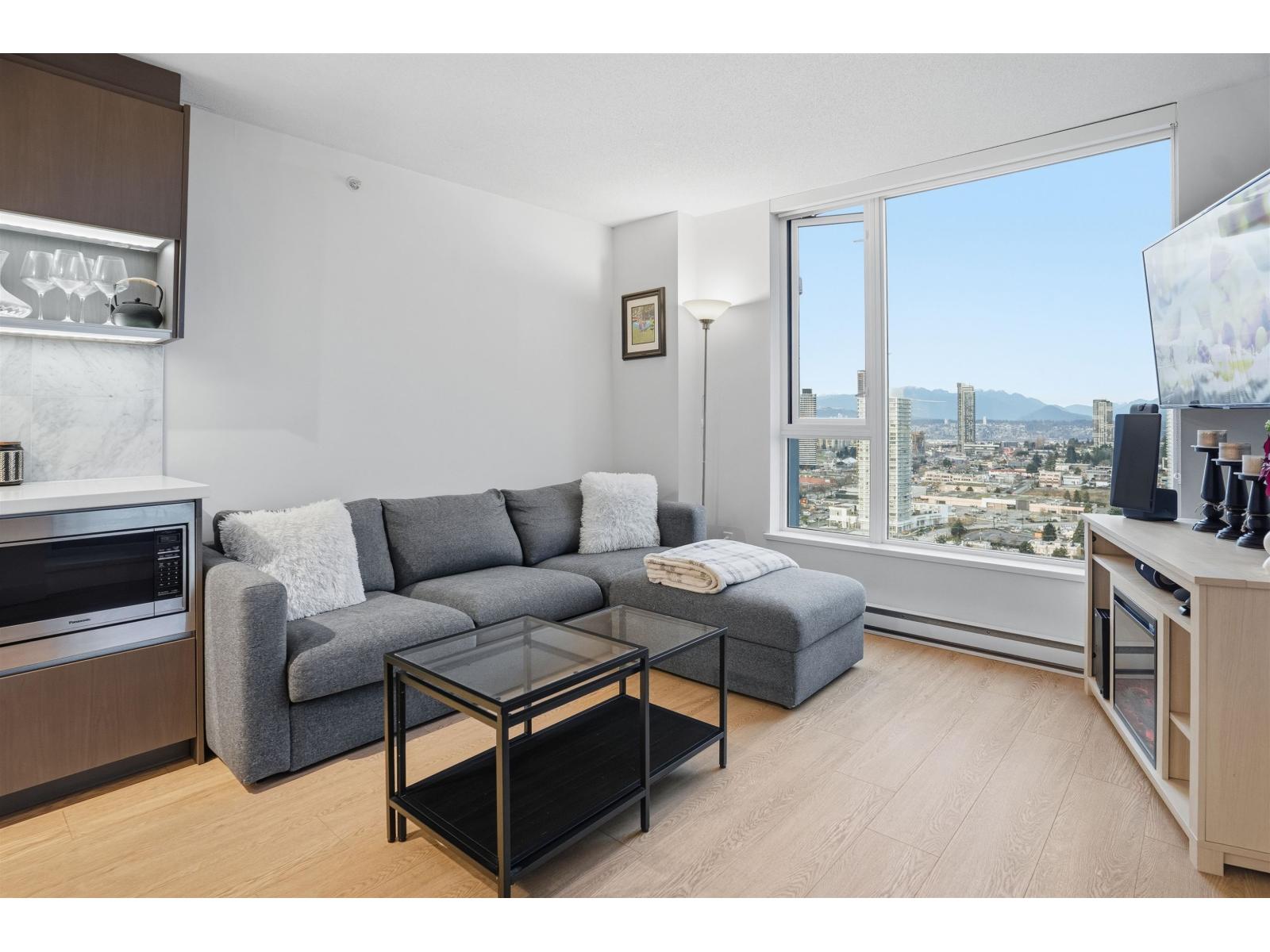 3312 13750 100 Avenue, Surrey, British Columbia  V3T 0L3 - Photo 4 - R3075655