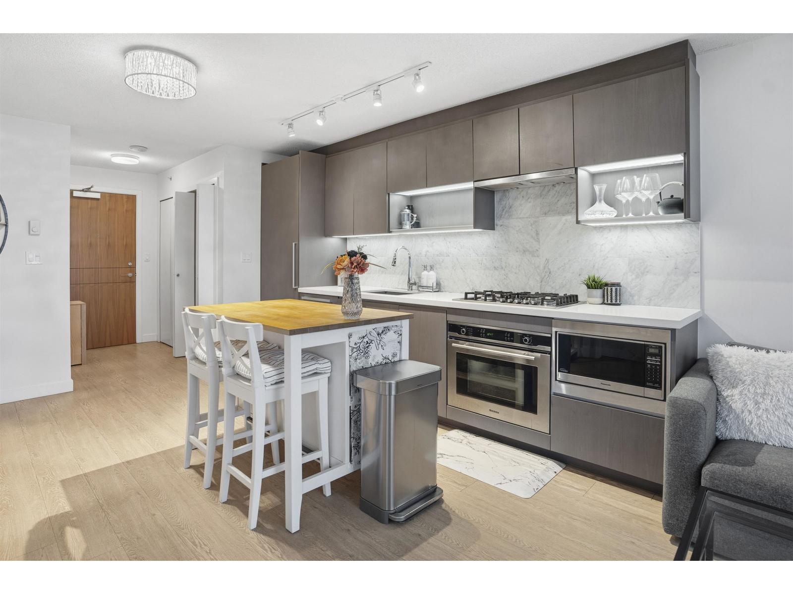 3312 13750 100 Avenue, Surrey, British Columbia  V3T 0L3 - Photo 5 - R3075655