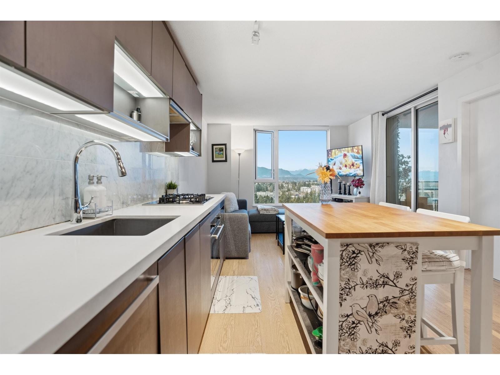 3312 13750 100 Avenue, Surrey, British Columbia  V3T 0L3 - Photo 6 - R3075655