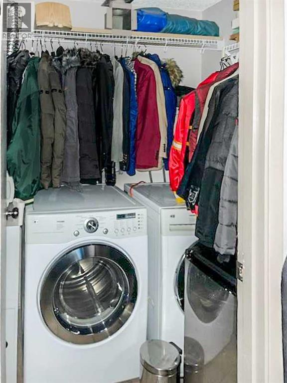 703, 215 14 Avenue Sw, Calgary, Alberta  T2R 0M2 - Photo 4 - A2273524