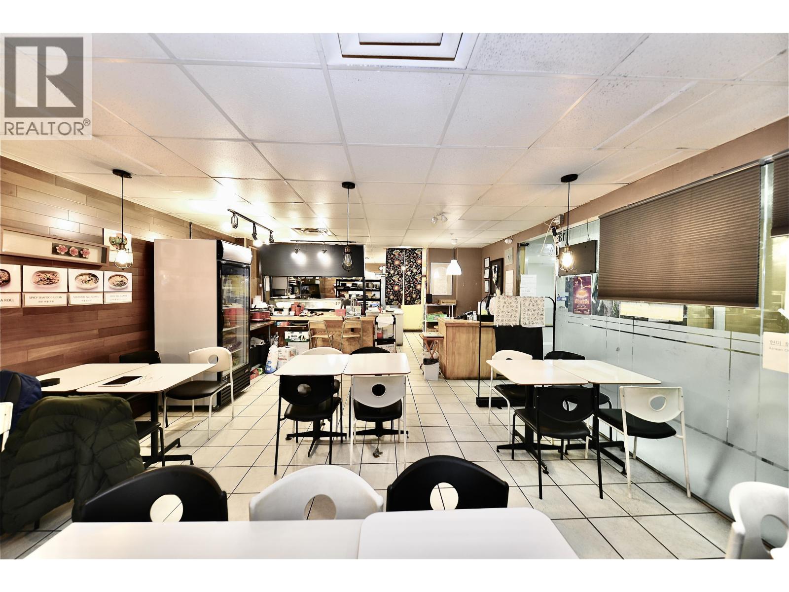 13 1161 The High, Coquitlam, British Columbia  V3B 7W3 - Photo 6 - C8074805