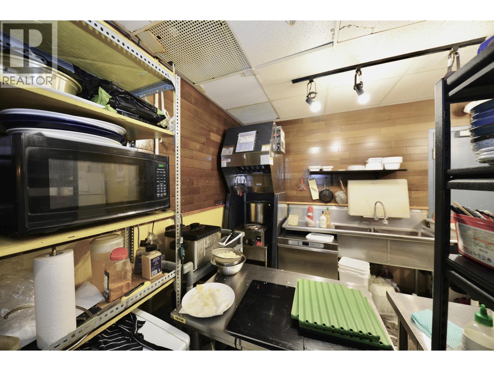 13 1161 The High, Coquitlam, British Columbia  V3B 7W3 - Photo 11 - C8074805