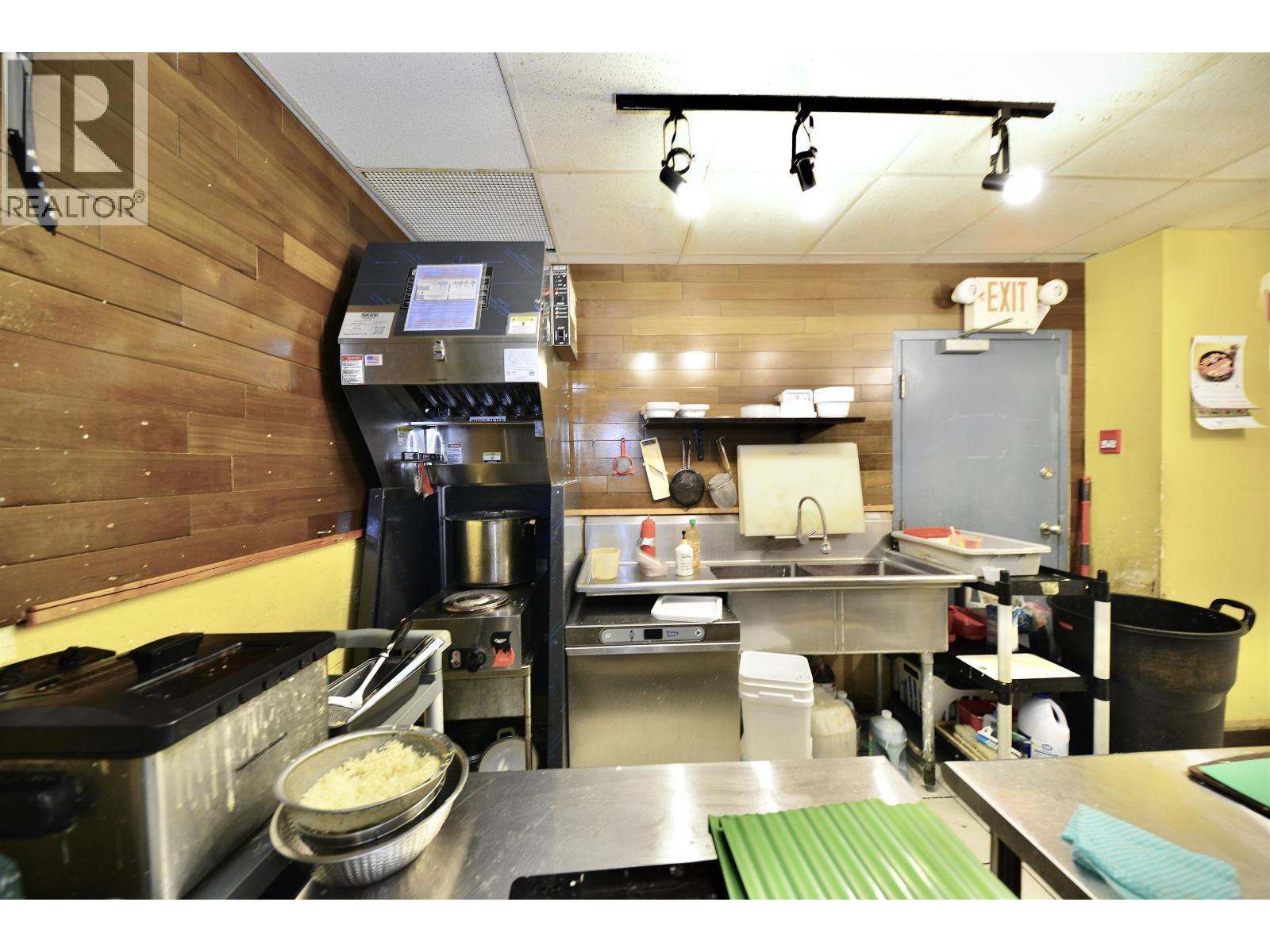 13 1161 The High, Coquitlam, British Columbia  V3B 7W3 - Photo 10 - C8074805