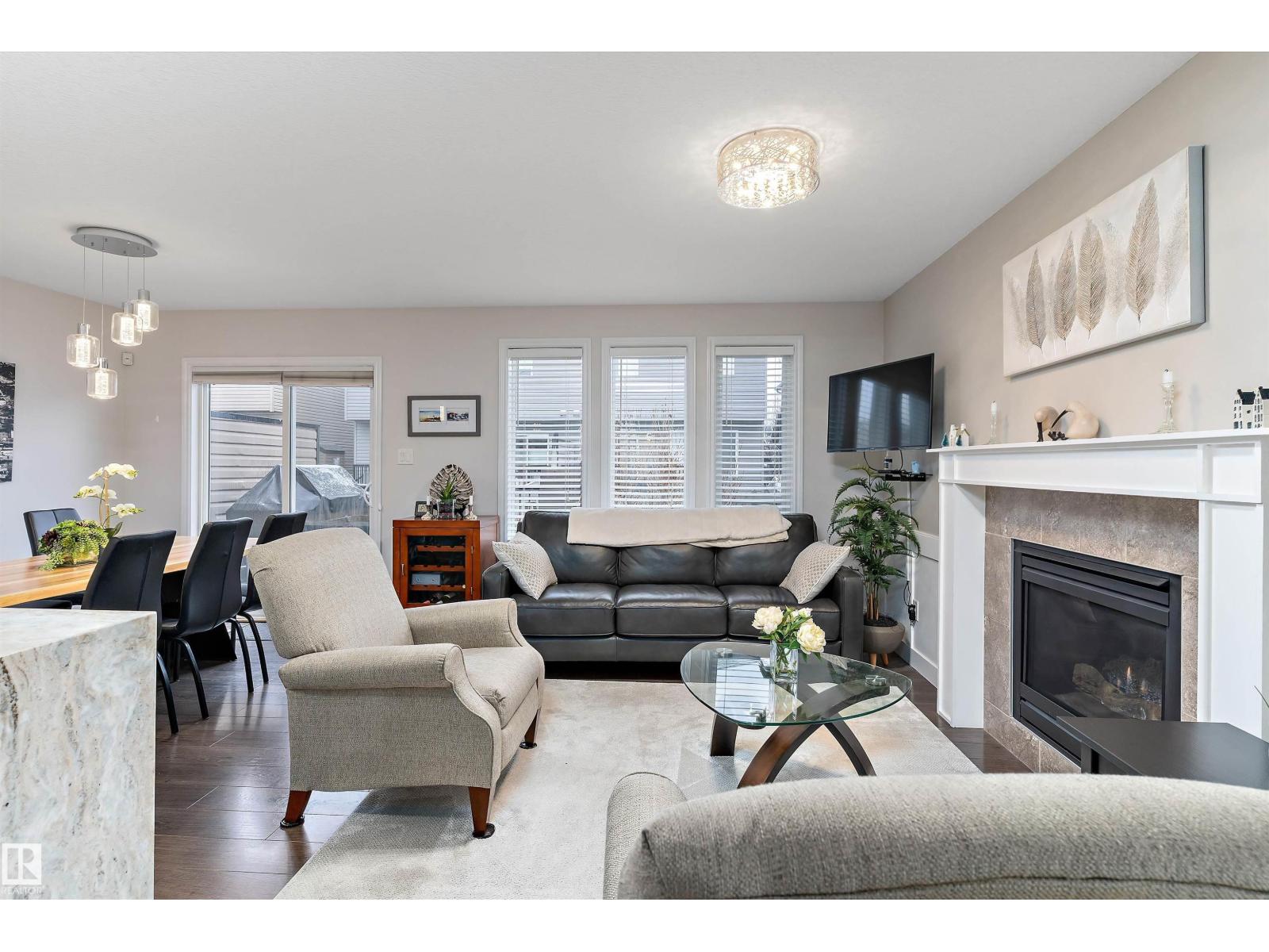 #42 6835 SPEAKER VS NW, Edmonton, Alberta