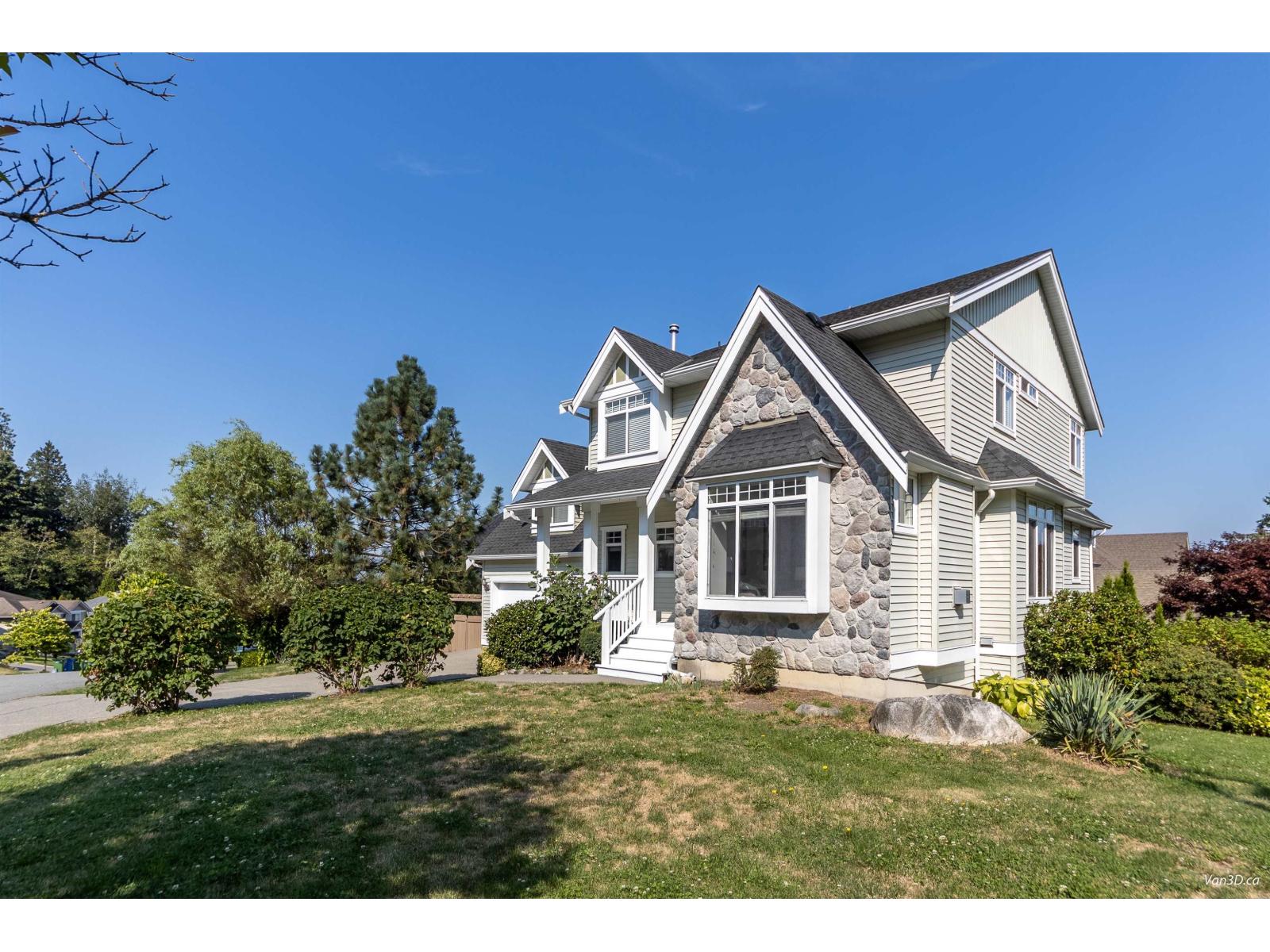 35725 Ledgeview Drive, Abbotsford, British Columbia  V3G 2Z2 - Photo 2 - R3075961