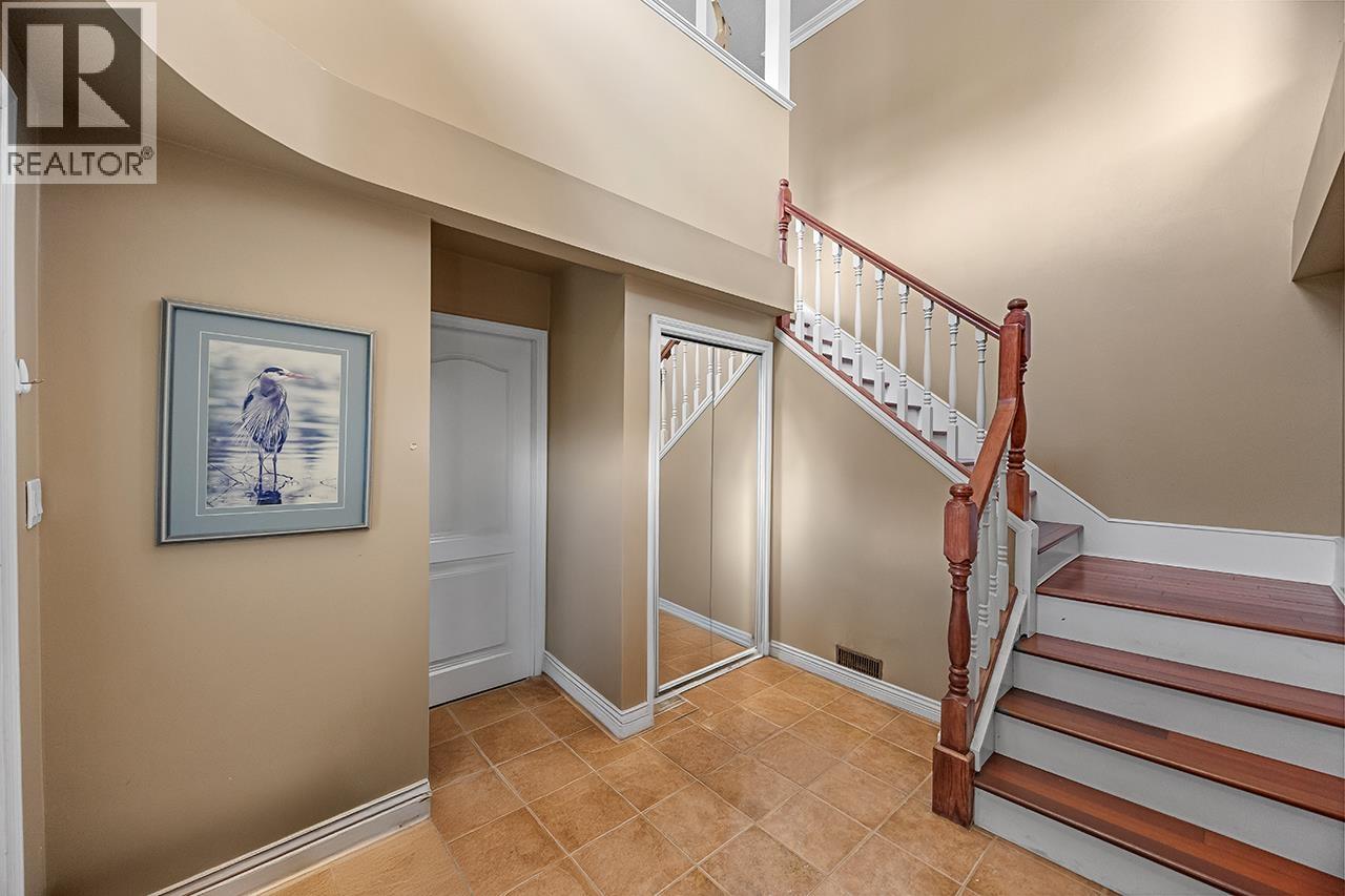 5453 Norfolk Street, Burnaby, British Columbia  V5G 1G3 - Photo 14 - R3076180