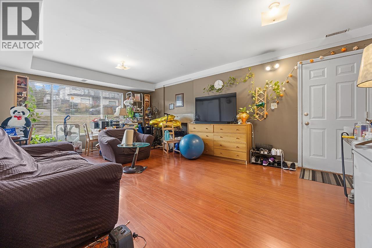 5453 Norfolk Street, Burnaby, British Columbia  V5G 1G3 - Photo 17 - R3076180