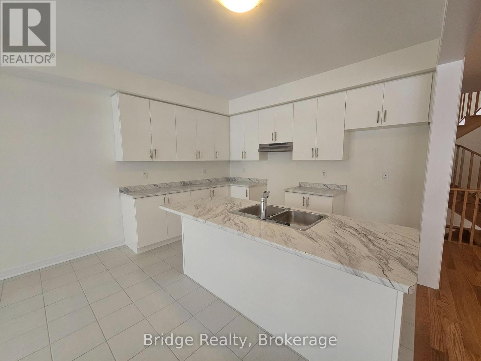 179 Gillespie Drive, Brantford, Ontario  N3T 0Y4 - Photo 9 - X12651878