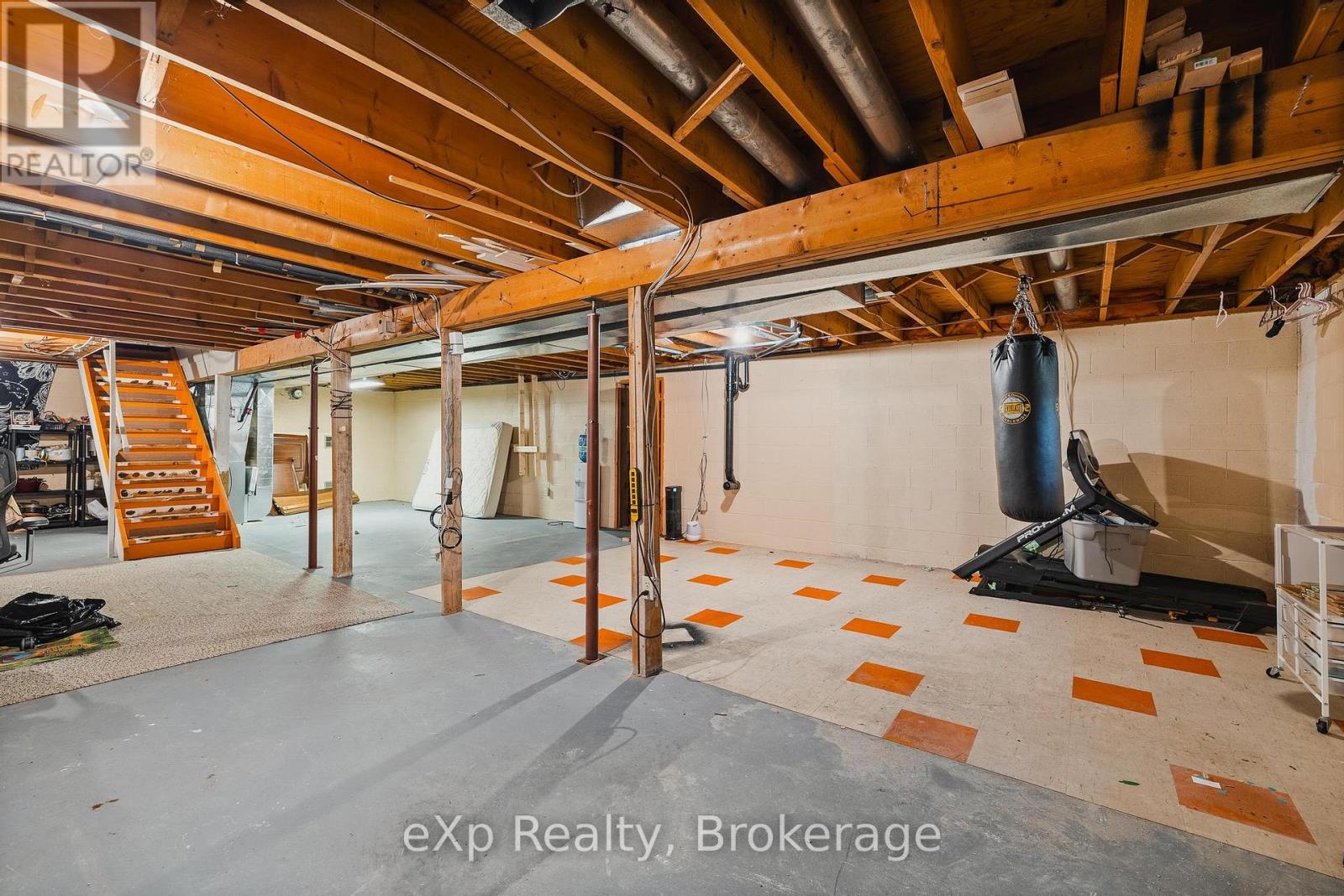 405014 Grey 4 Road, Grey Highlands, Ontario N0C 1E0 - Photo 18 - X12511150