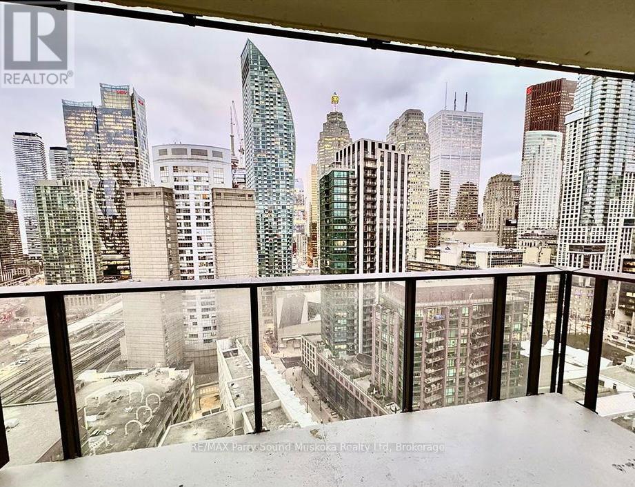 2206 - 2a Church Street, Toronto, Ontario  M5E 0E1 - Photo 13 - C12665028