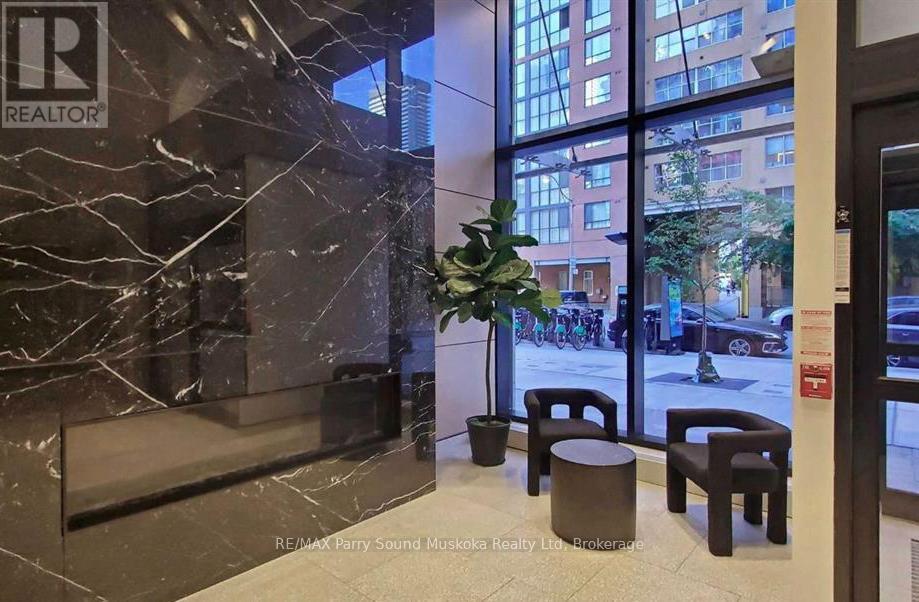 2206 - 2a Church Street, Toronto, Ontario  M5E 0E1 - Photo 21 - C12665028