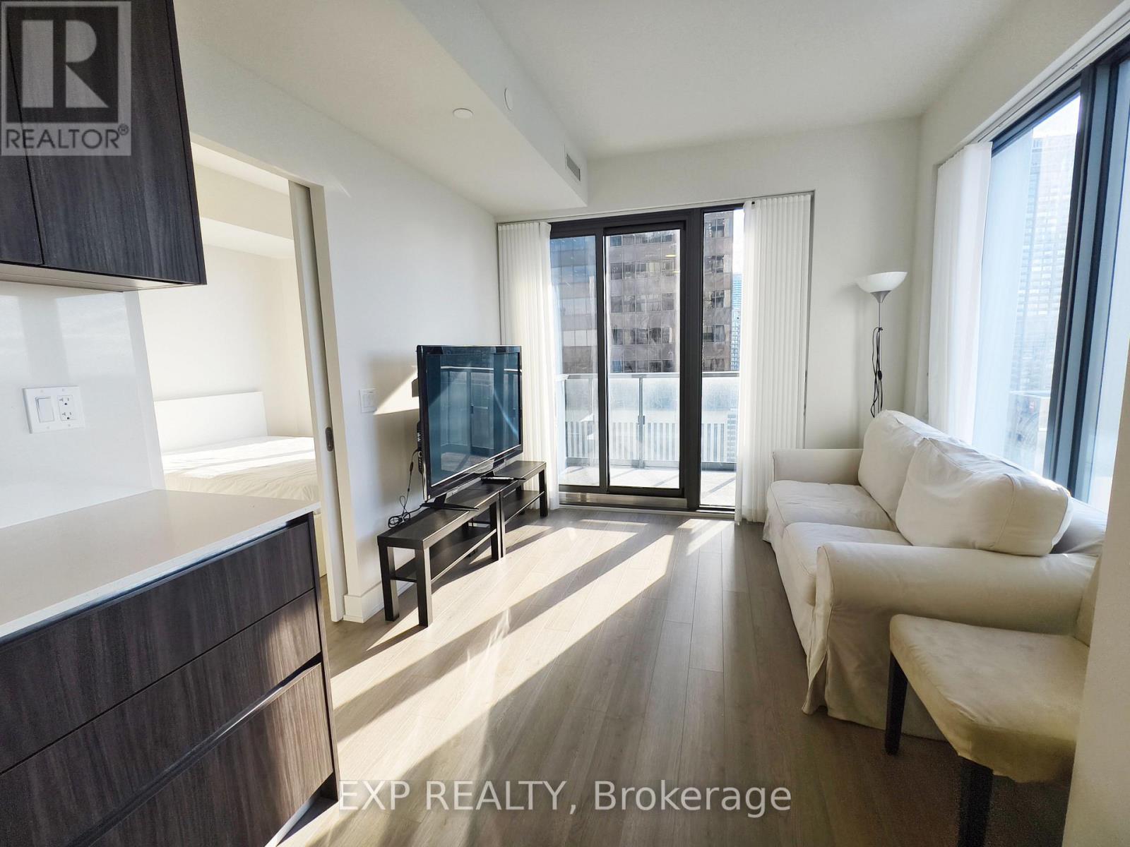 2803 - 8 Cumberland Street, Toronto, Ontario  M4W 0B6 - Photo 4 - C12664922