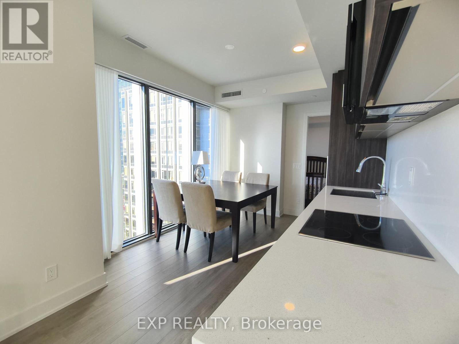 2803 - 8 Cumberland Street, Toronto, Ontario  M4W 0B6 - Photo 5 - C12664922