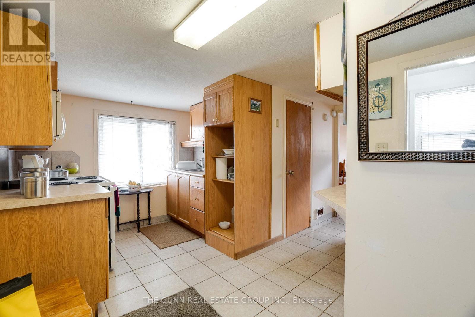 118 St Julien Street W, London East, Ontario  N5Z 2M7 - Photo 37 - X12581540