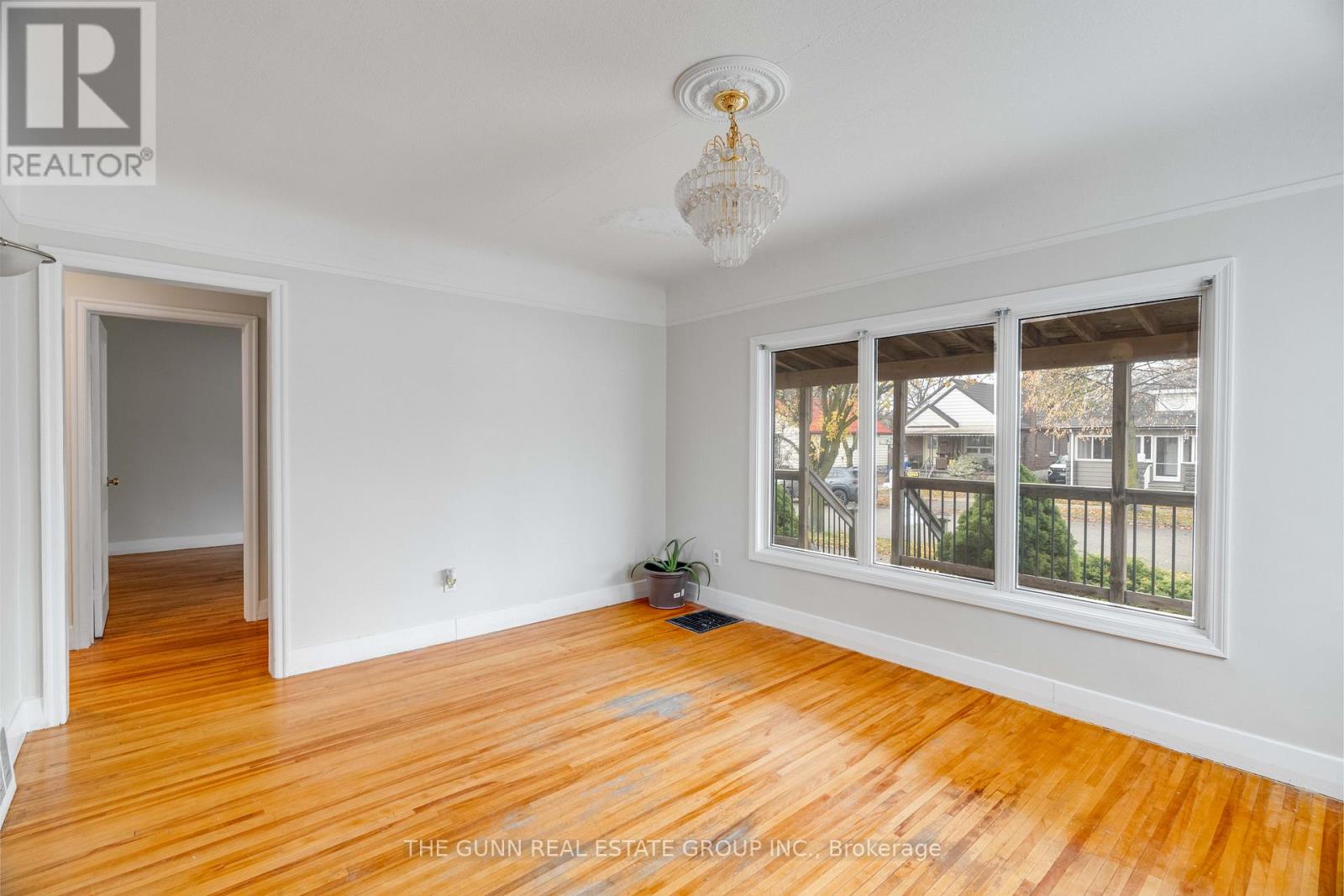 118 St Julien Street W, London East, Ontario  N5Z 2M7 - Photo 6 - X12581540