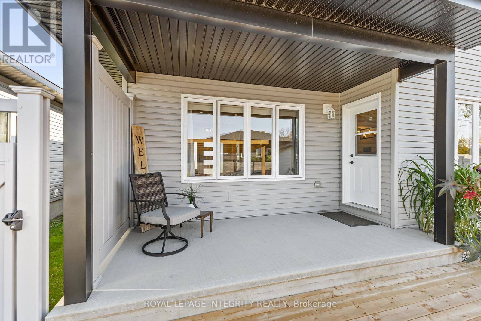 204 Hybrid Street, Russell, Ontario  K0A 1W0 - Photo 25 - X12467637