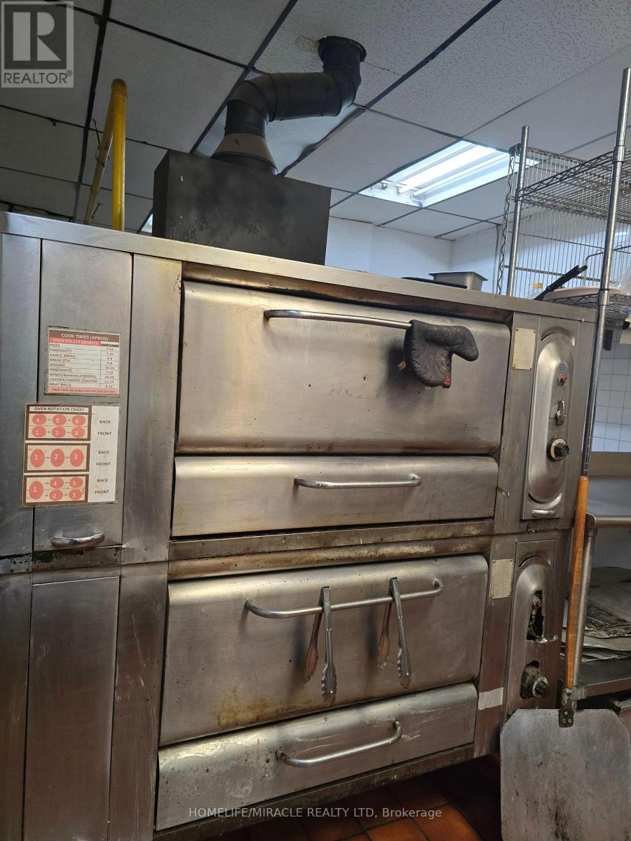 202 - 1240 Simcoe Street N, Oshawa, Ontario  L1G 4X3 - Photo 6 - E12615342