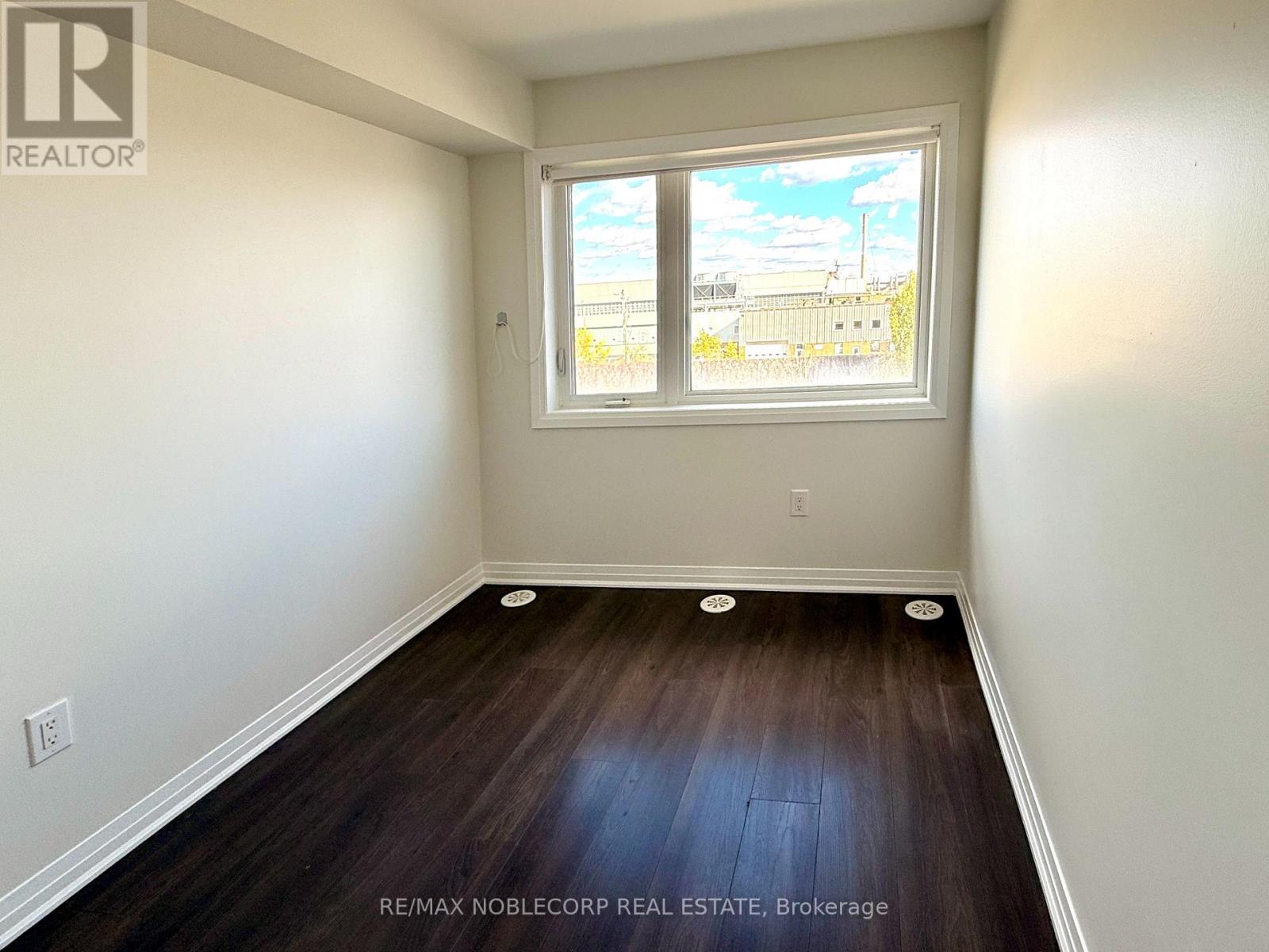 4 - 157 William Duncan Road, Toronto, Ontario  M3K 2B8 - Photo 13 - W12514208