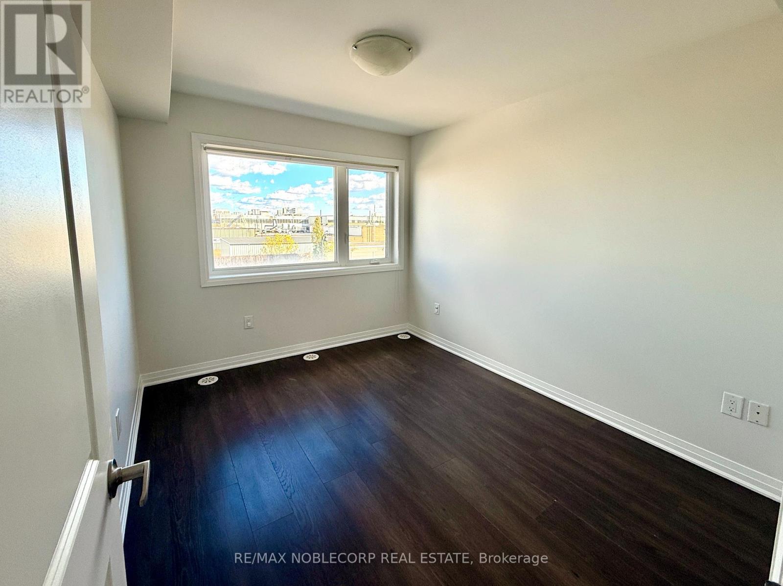 4 - 157 William Duncan Road, Toronto, Ontario  M3K 2B8 - Photo 12 - W12514208