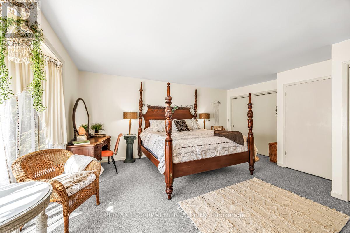 302783 Douglas Street, West Grey, Ontario  N0G 1R0 - Photo 27 - X12591866