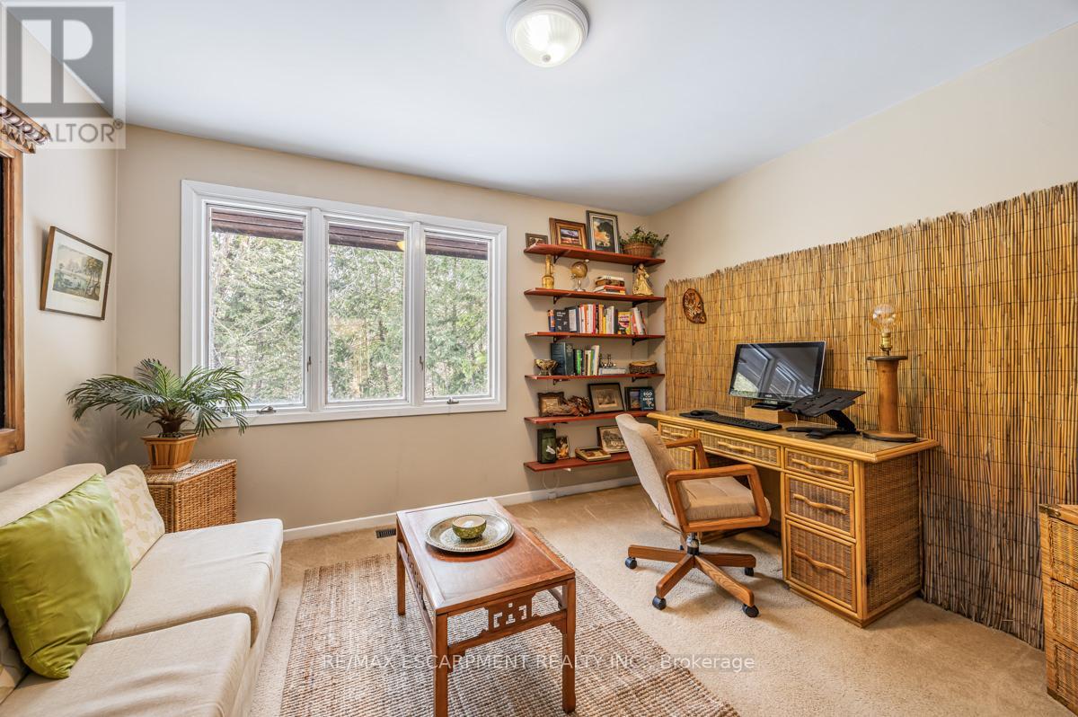 302783 Douglas Street, West Grey, Ontario  N0G 1R0 - Photo 38 - X12591866