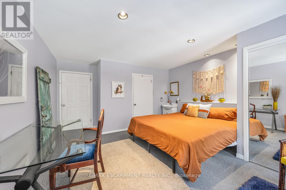 302783 Douglas Street, West Grey, Ontario  N0G 1R0 - Photo 41 - X12591866