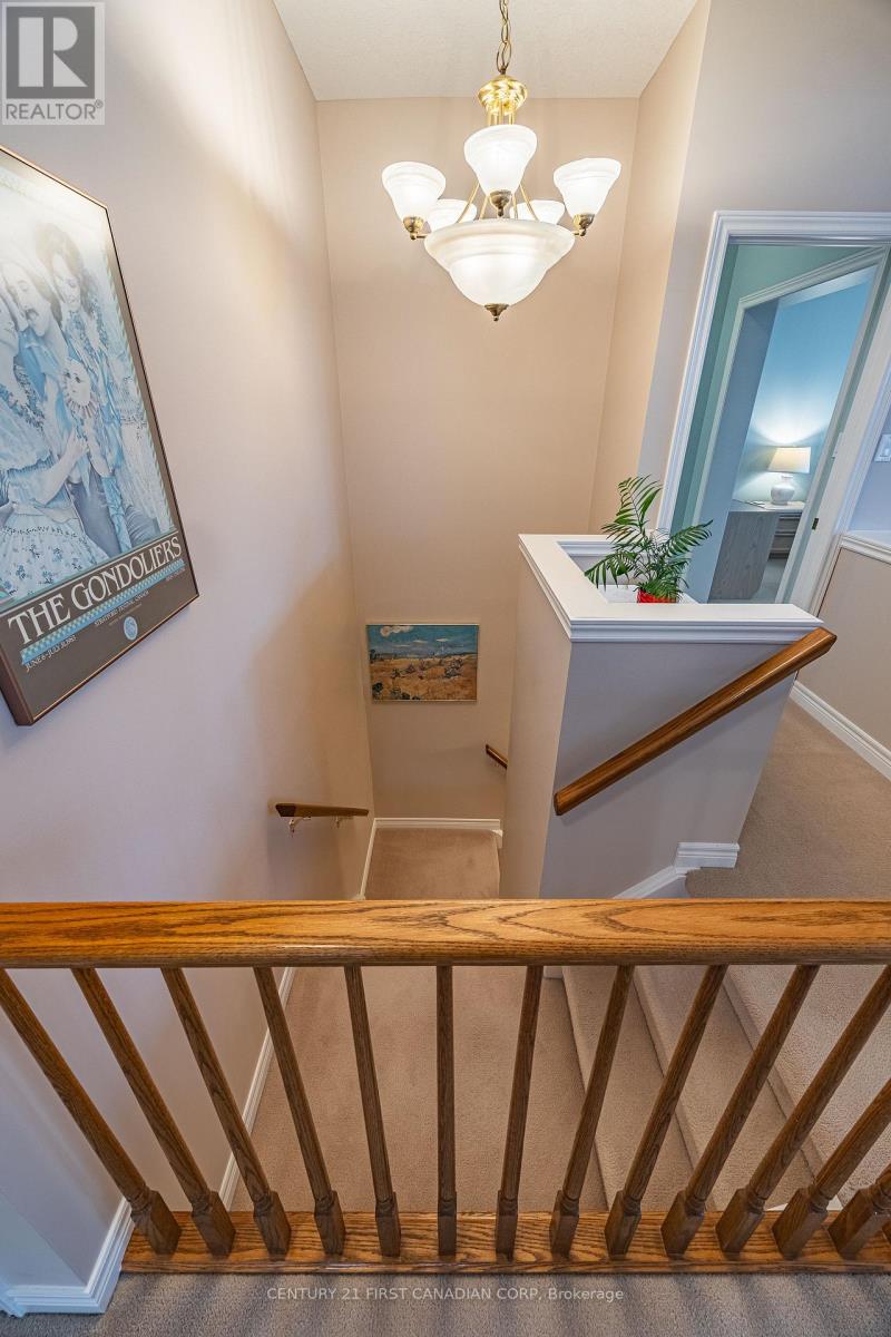 335 Chambers Avenue, London North, Ontario  N5X 4K7 - Photo 14 - X12665006