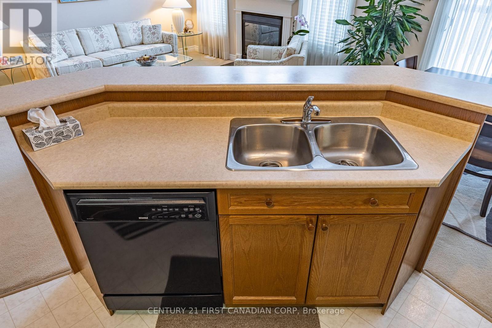 335 Chambers Avenue, London North, Ontario  N5X 4K7 - Photo 23 - X12665006