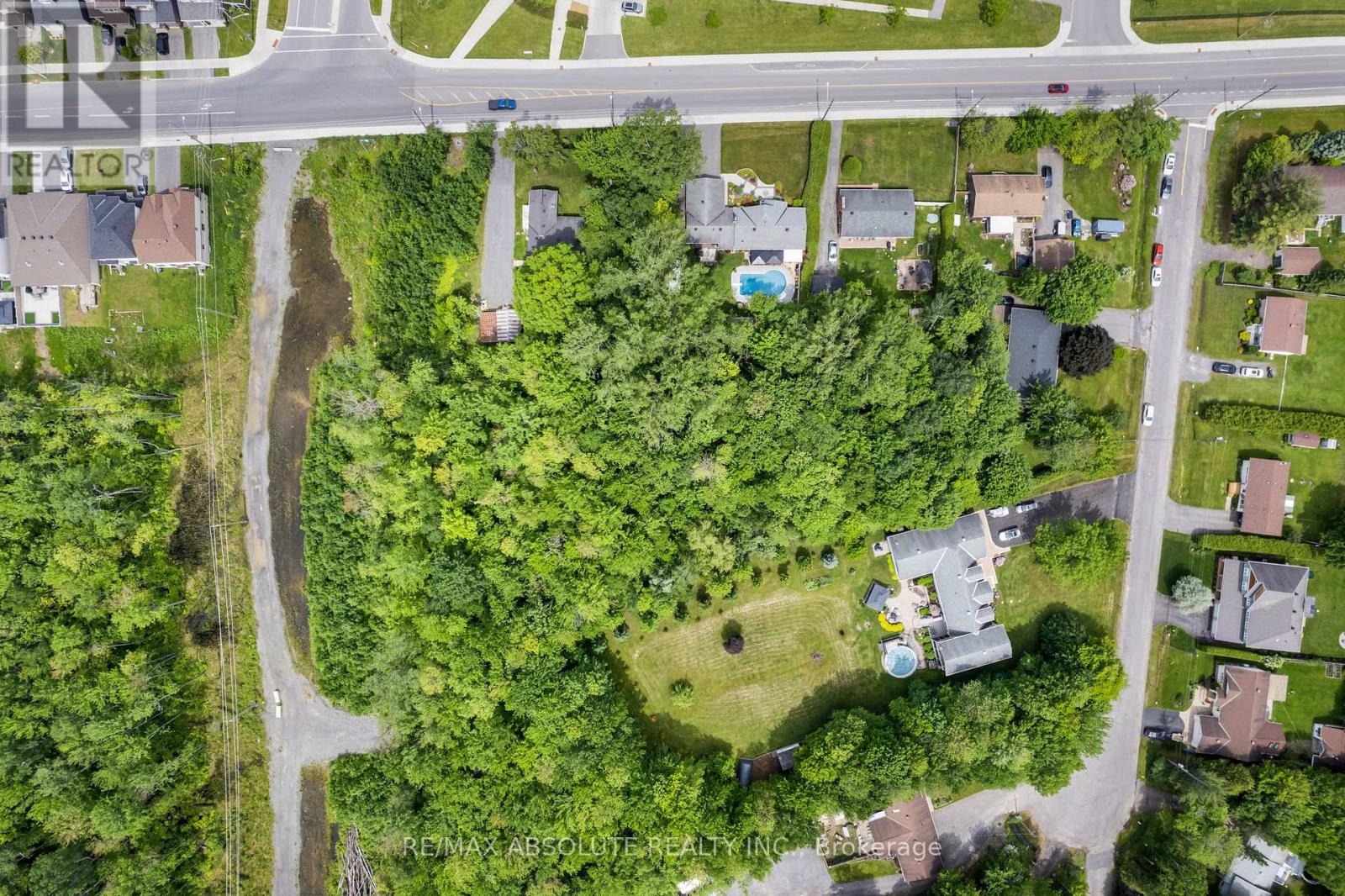 6412 Renaud Road, Ottawa, Ontario K4B 1H9 - Photo 6 - X12665016