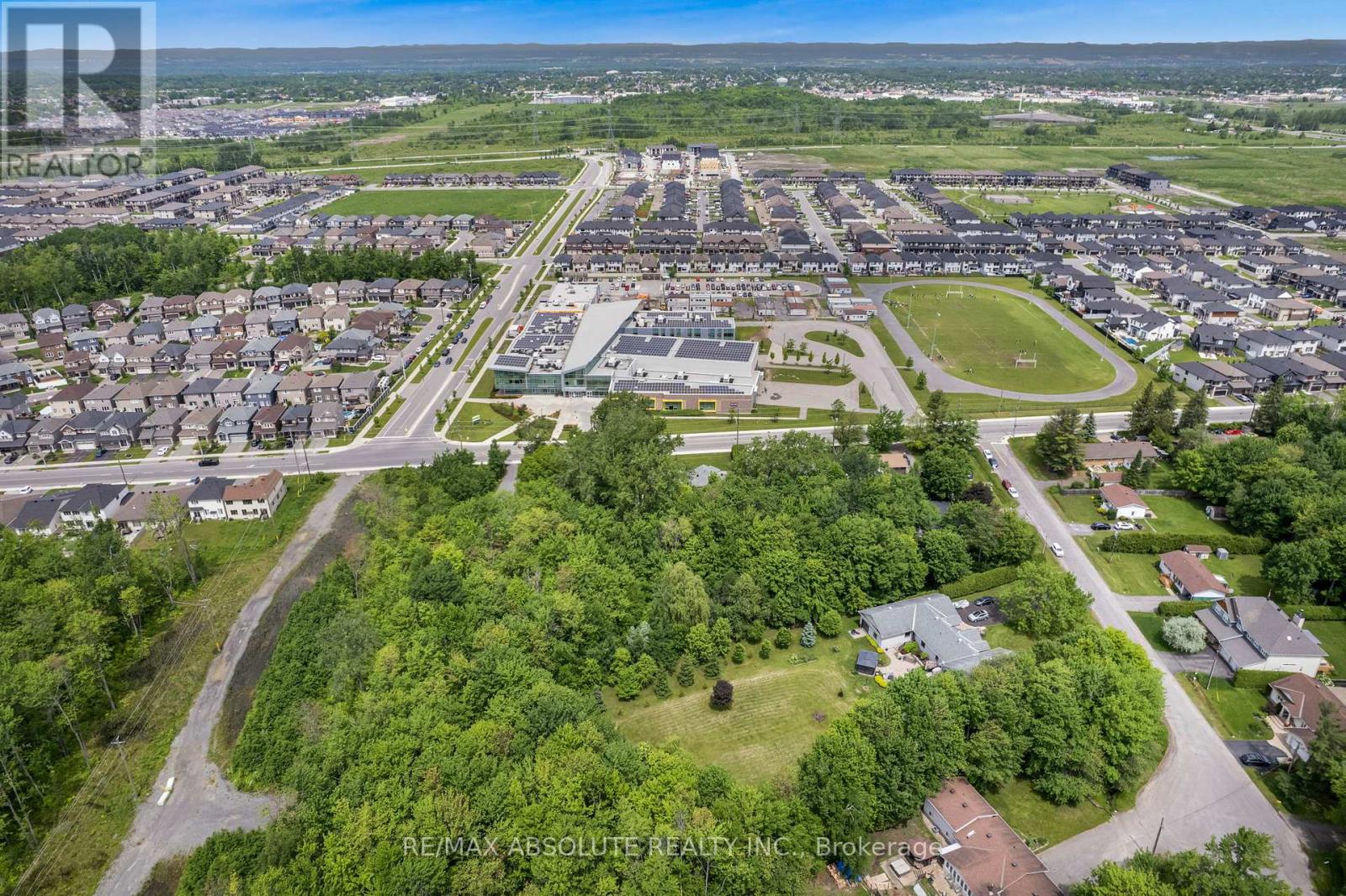 6412 Renaud Road, Ottawa, Ontario K4B 1H9 - Photo 8 - X12665016