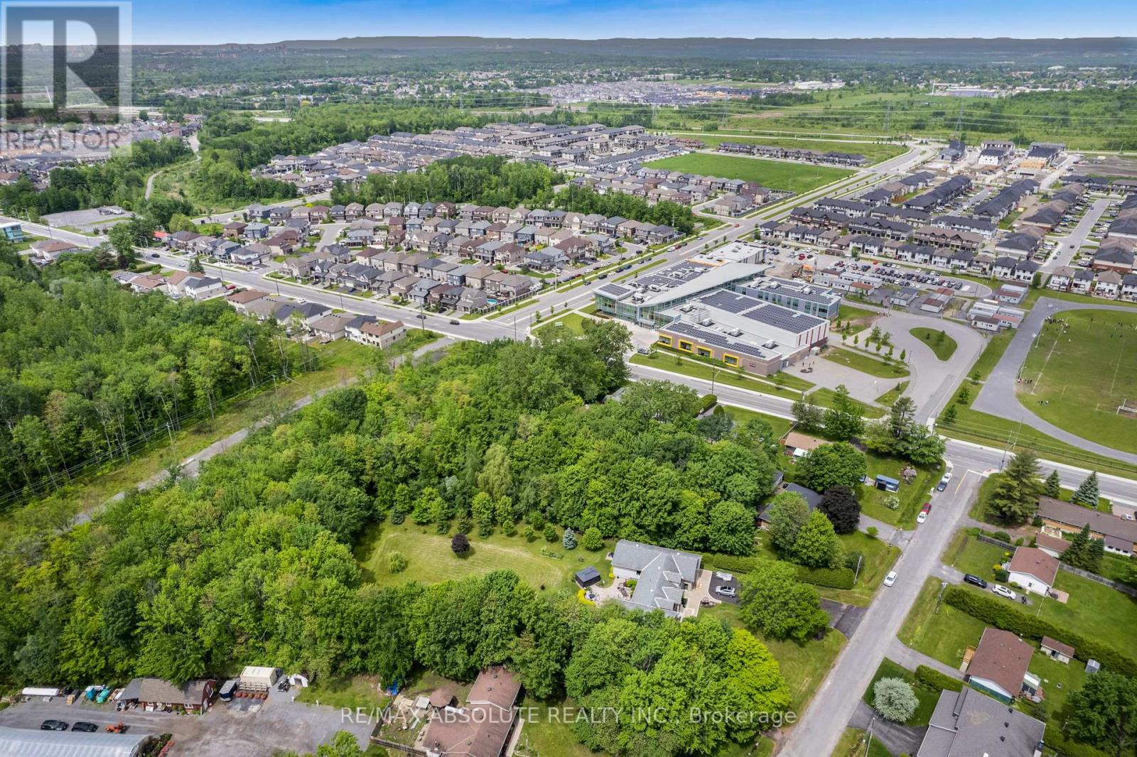 6412 Renaud Road, Ottawa, Ontario K4B 1H9 - Photo 9 - X12665016