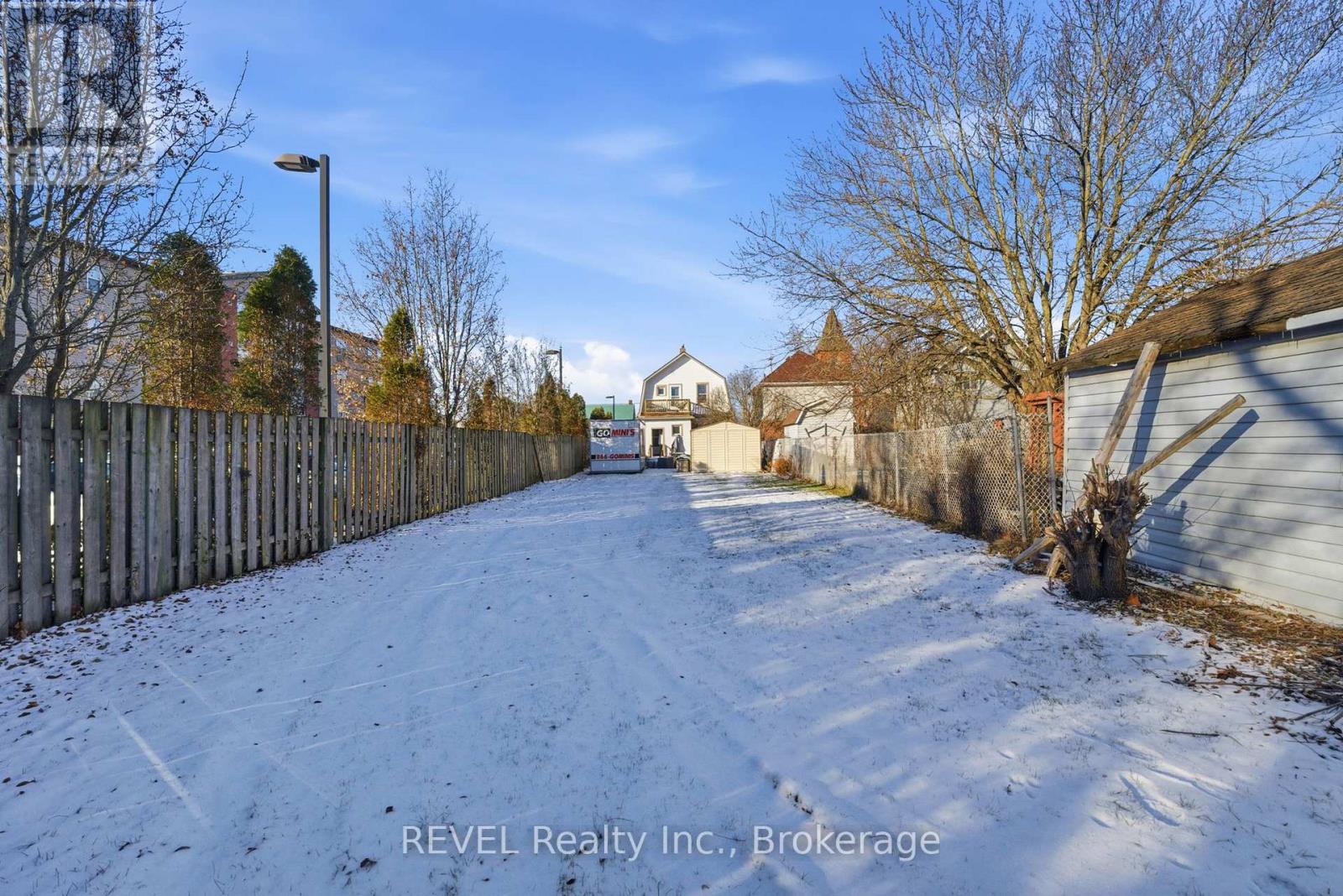 348 Hellems Avenue, Welland, Ontario  L3B 3C1 - Photo 31 - X12665000