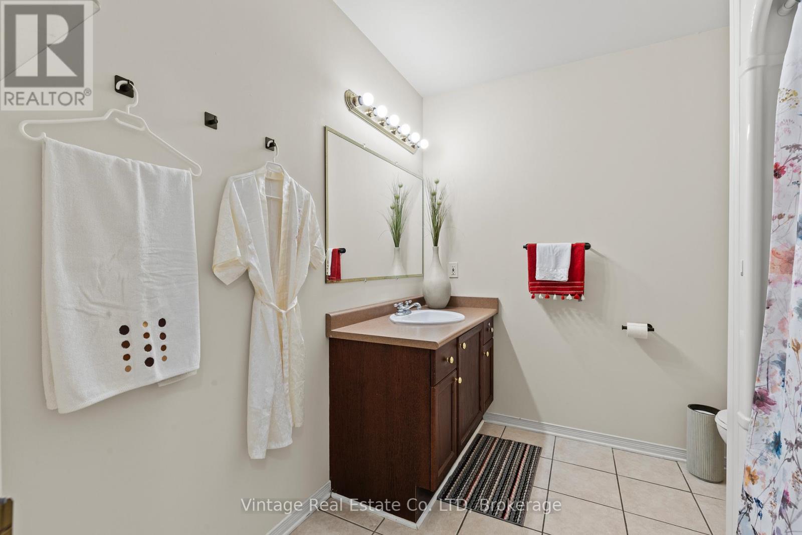 278 Oakcrest Avenue, Welland, Ontario  L3C 7K3 - Photo 19 - X12665022